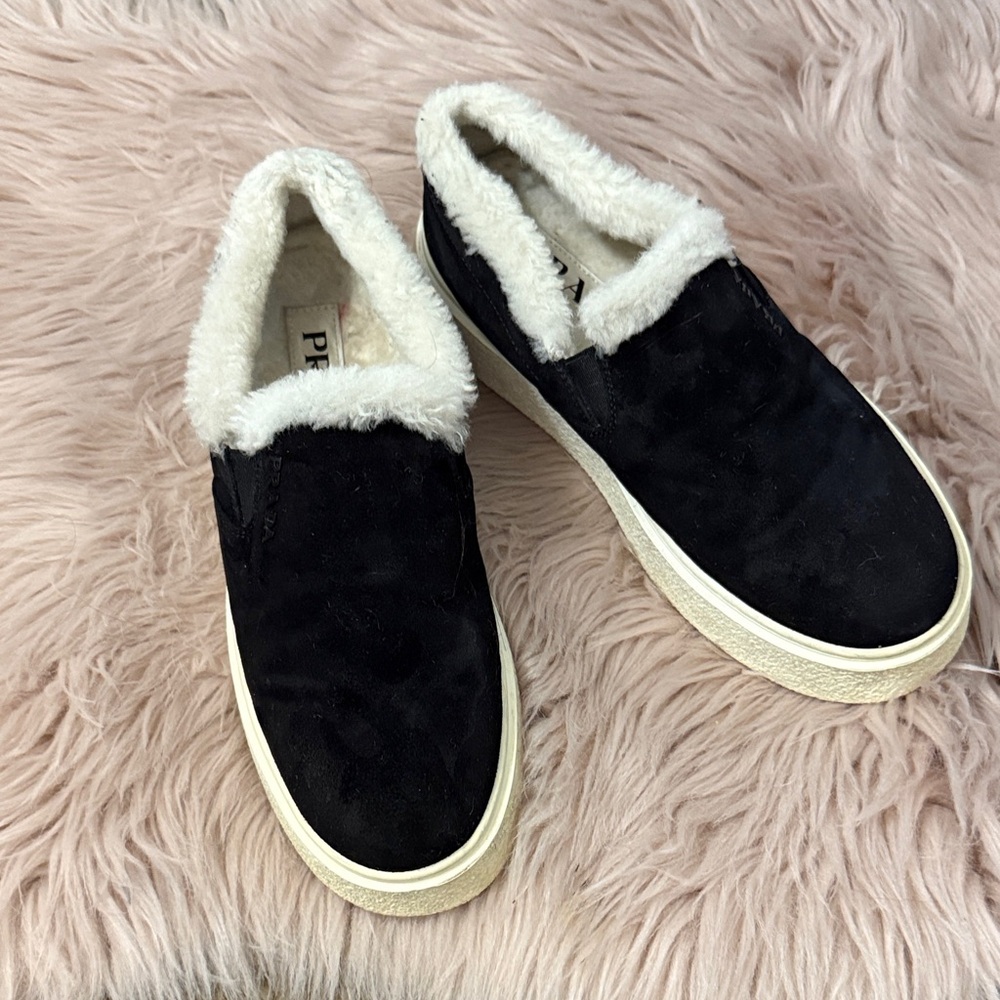 Prada Suede Sherling Black Slip-On Shoes size 37 or 7 to 7.5 - Picture 3 of 11